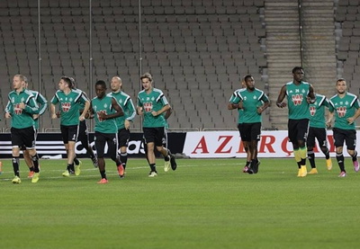 Французский «Сент-Этьен» провел тренировку перед матчем против «Карабаха» - ФОТО