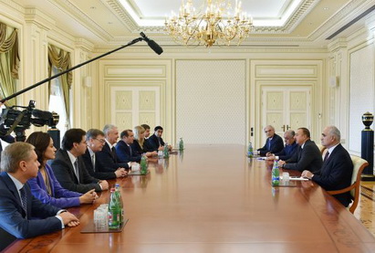 Президент Ильхам Алиев принял мэра Москвы - ФОТО