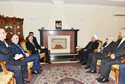 Ильхам Алиев встретился с Президентом Ирана - ФОТО
