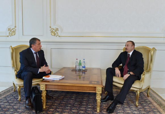 Ильхам Алиев принял президента российской государственной компании «Роснефть» - ФОТО