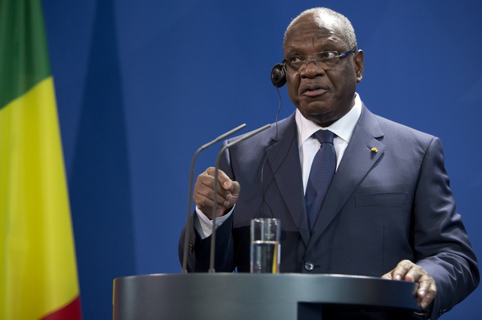 Президент Мали обещает не допустить паники из-за Эболы