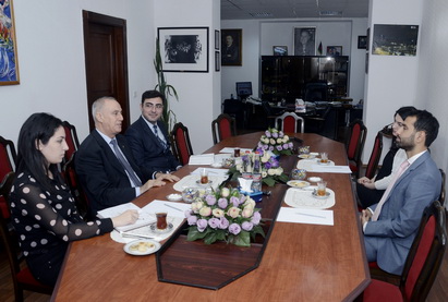 В АзерТАдж прошла встреча с послом Великобритании