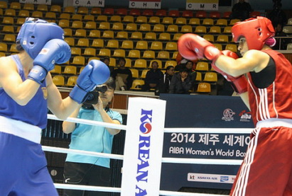 Азербайджан завоевал серебро и бронзу на женском ЧМ по боксу