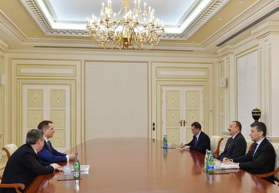 Ильхам Алиев принял генерального исполнительного директора BBC Global News - ФОТО