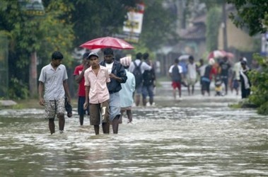Более 40 тысяч человек покинули свои дома из-за наводнений в Шри-Ланке