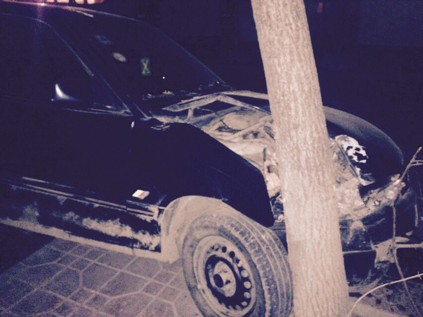 В центре Баку обезумевший водитель умышленно протаранил 14 автомобилей – ФОТО