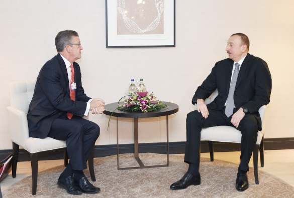 Президент Ильхам Алиев встретился с председателем компании «Swiss Re Global Partnership» - ФОТО