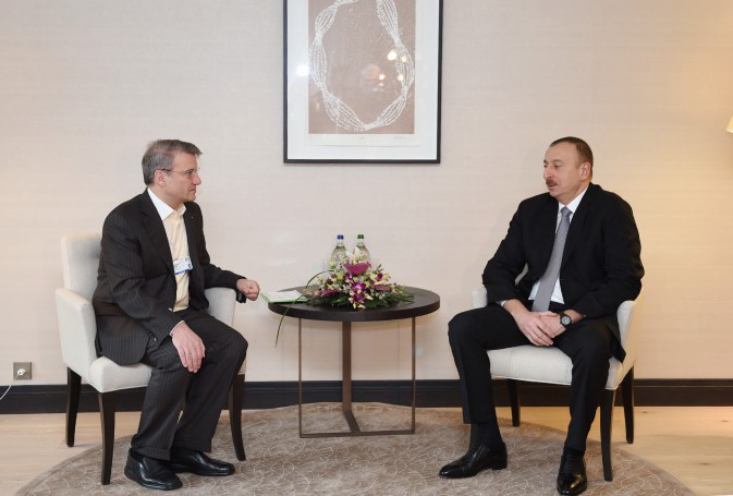 Ильхам Алиев встретился с председателем правления «Сбербанка» - ФОТО