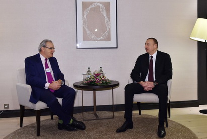 Ильхам Алиев встретился в Давосе с генеральным исполнительным директором компании «Gaz de France Suez»