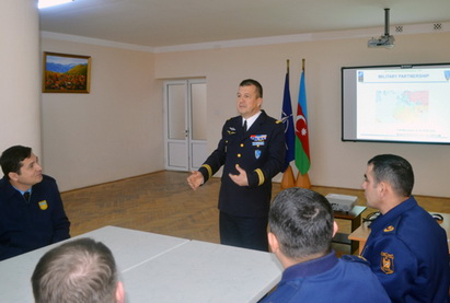 В Азербайджане проводятся курсы НАТО – ФОТО
