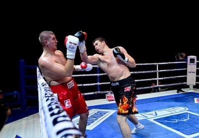 Боксеры «Баку Файрс» одолели польскую команду