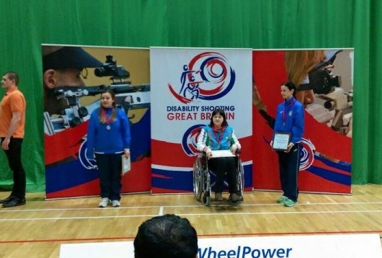 Азербайджанская паралимпийка стала победительницей Кубка мира в Англии - ФОТО