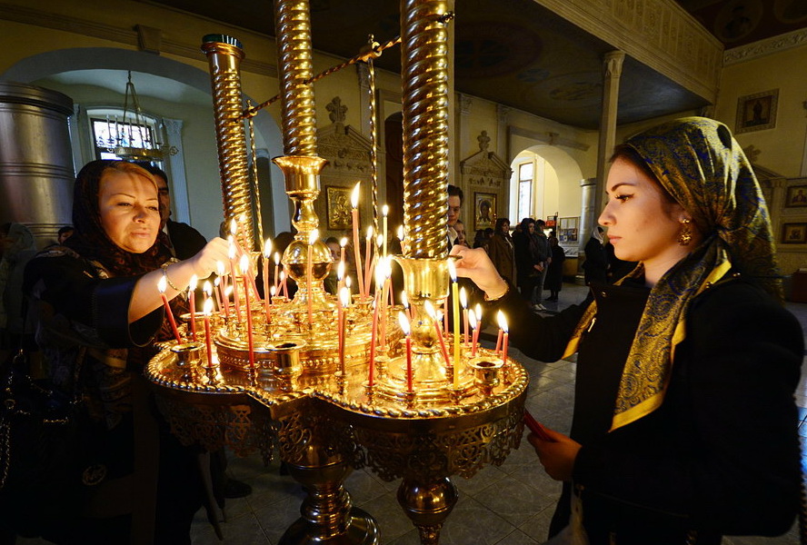 Православная Пасха в Баку - ФОТОРЕПОРТАЖ