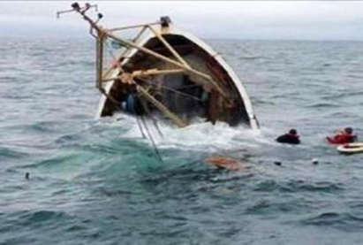 В результате крушения лодки у берега Италии погибли более 40 человек