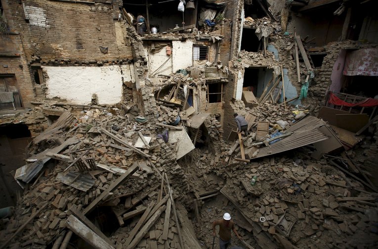 Жертвами землетрясения в Непале стали более 4000 человек – ОБНОВЛЕНО