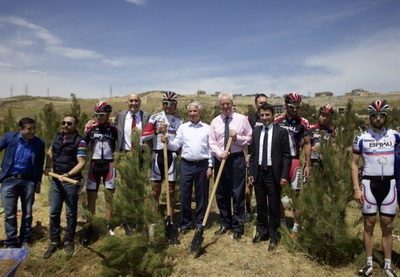 Велосипедисты Synergy Baku приняли участие в посадке деревьев – ФОТО