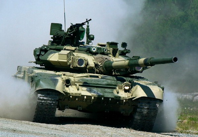В Азербайджане проходят учения танковых подразделений - ВИДЕО