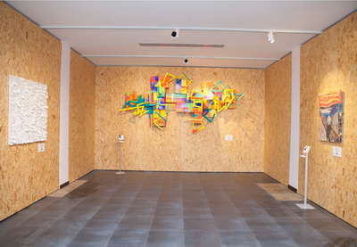 В Баку открылась выставка «От отходов к искусству» - ФОТО