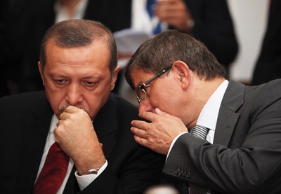 Эрдоган на этой неделе передаст Давутоглу полномочия по формированию правительства