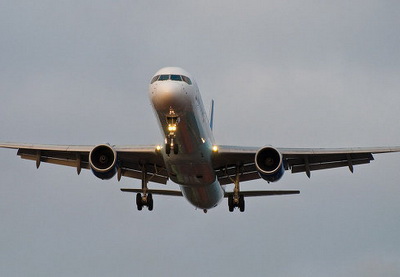 Самолет с 276 пассажирами экстренно сел на Аляске из-за задымления