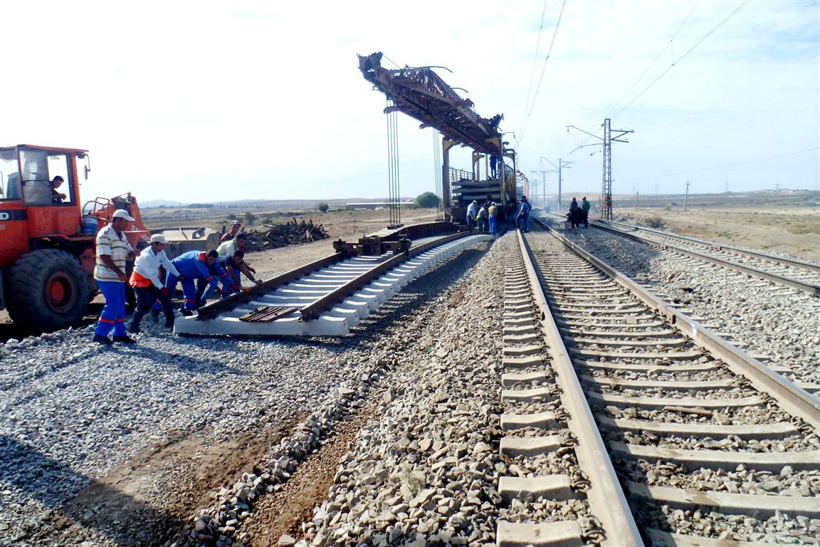 Проводятся заключительные работы на пассажирской линии железной дороги Баку-Хырдалан-Сумгайыт - ФОТО