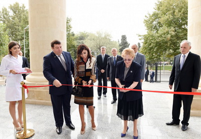 Мехрибан Алиева приняла участие в церемонии открытия Бакинского филиала I МГМУ имени И.М.Сеченова - ФОТО