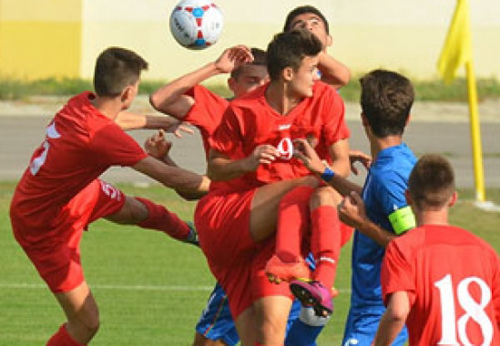 Юношеская сборная Азербайджана по футболу одержала вторую победу над Молдовой