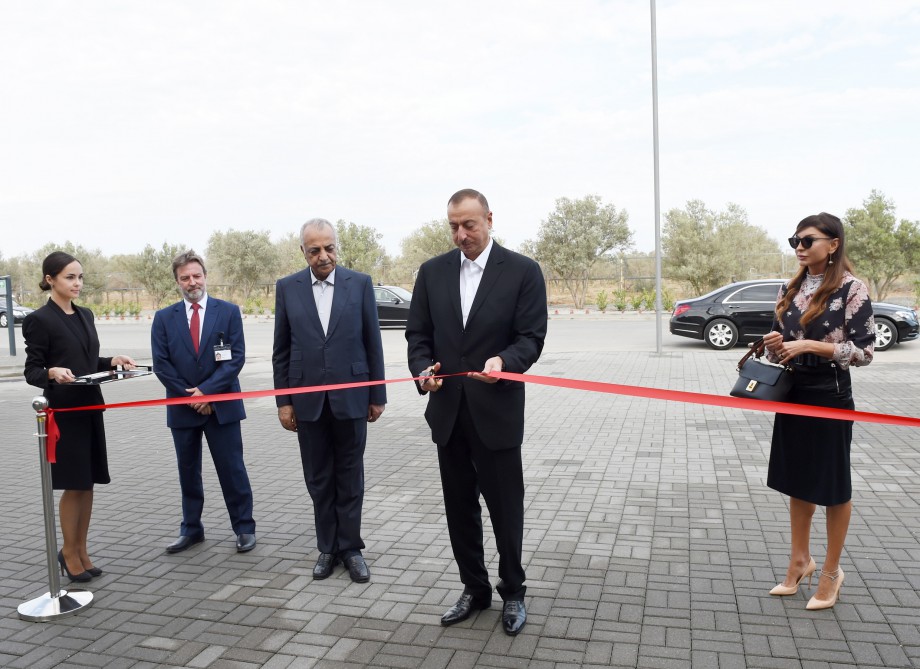 Ильхам Алиев принял участие в открытии в рамках проекта «Остров мечты» комплекса Международной школы SABIS Sun и Гольф-клуба - ФОТО