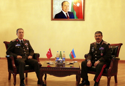 Закир Гасанов и начальник Генштаба ВС Турции обсудили вопросы военного сотрудничества – ФОТО – ВИДЕО