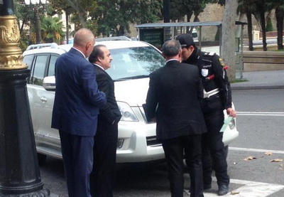 Дорожная полиция прокомментировала информацию о  том, что в Баку оштрафован депутат – ФОТО – ВИДЕО