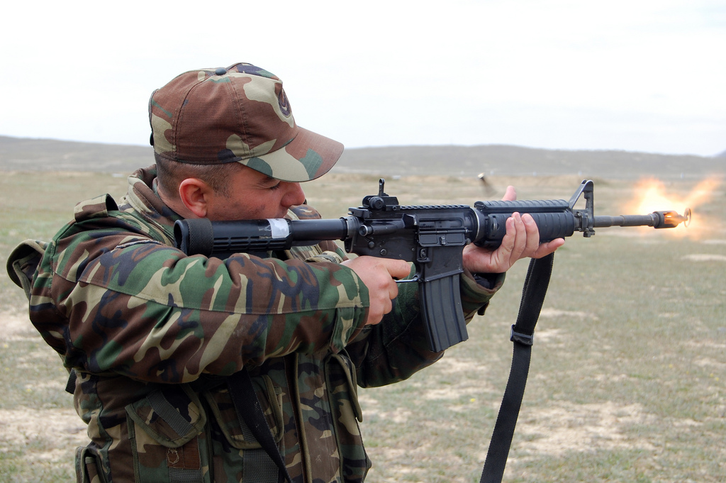 Подразделения ВС Азербайджана нанесли 107 огневых ударов по огневым точкам, позициям и окопам врага