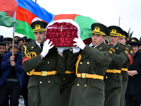 Азербайджанский военнослужащий погиб на государственной границе