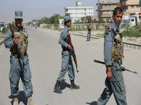Полиции Афганистана удалось освободить захваченных талибами 80 человек
