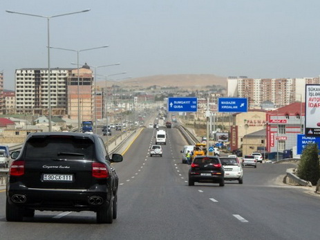 ОАО «Азерйолсервис» в 2015 году установило свыше 1700 дорожных знаков