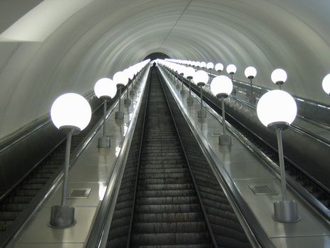 С 10 февраля заработает эскалатор одной из станций Бакметрополитена