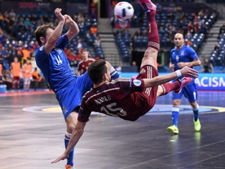 Евро-2016: Азербайджан в четвертьфинале проиграл России и сошел с дистанции