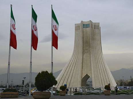 Тегеран готов вести диалог с Эр-Риядом о ситуации на рынке нефти