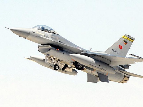 ВВС Турции нанесли удары по позициям ИГИЛ в Сирии