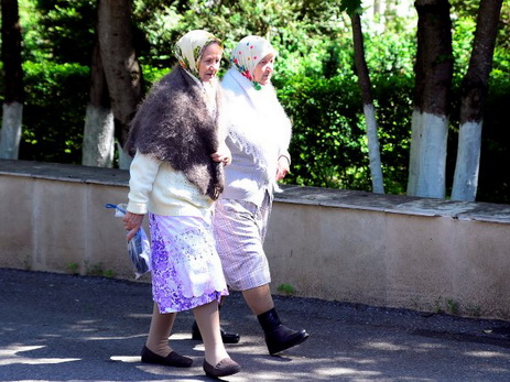 Русское село в Азербайджане притягивает туристов своими древними и самобытными традициями – ФОТО