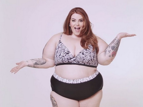 Facebook запретил размещать фото самой толстой манекенщицы – ФОТО