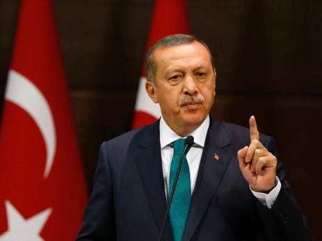 Президент Турции выступил с критикой политики США в Сирии