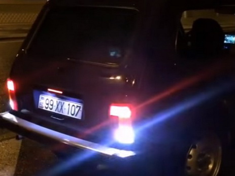В Баку «автош» оснастил свой автомобиль почти всем запрещенным оборудованием – ВИДЕО