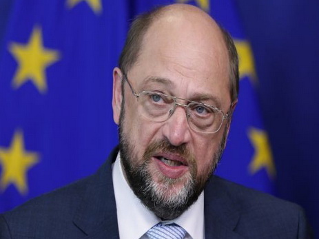Глава ЕП Шульц призвал Британию подать запрос о выходе из ЕС во вторник