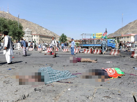 Число жертв теракта в Кабуле достигло 80 человек - ФОТО - ВИДЕО - ОБНОВЛЕНО