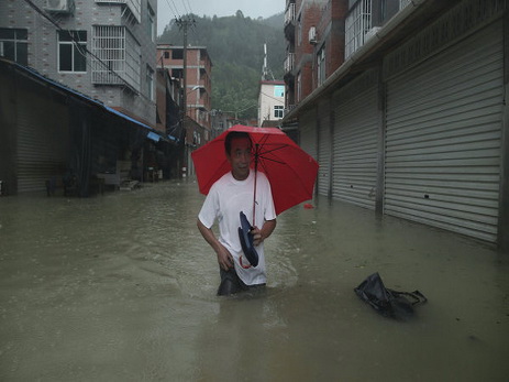 На юг Китая обрушился тайфун Миринаэ