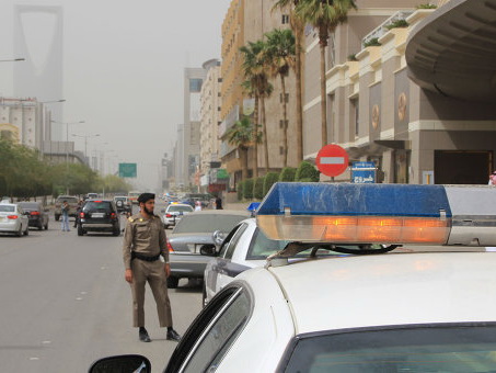 В Саудовской Аравии предотвратили теракт на территории мечети в Эль-Катифе