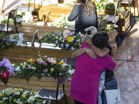 В Италии объявили траур в связи похоронами жертв землетрясения