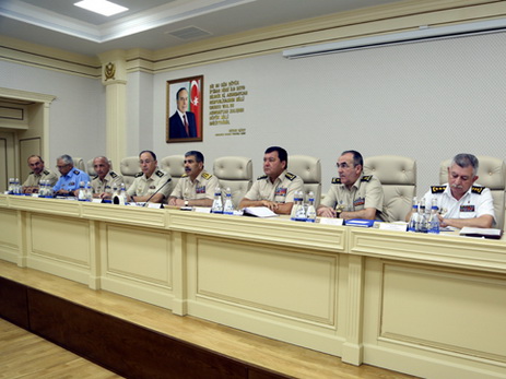 Министр обороны Азербайджана поручил укрепить переднюю линию обороны - ФОТО
