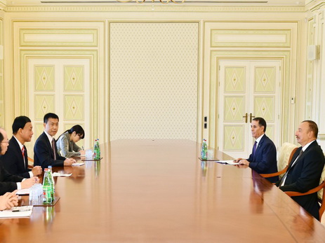 Президент Азербайджана принял парламентского вице-министра МИД Японии - ФОТО