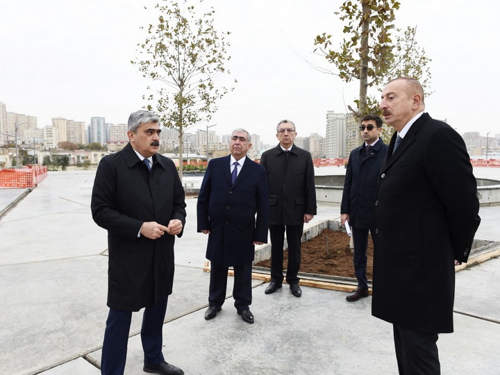 Президент Азербайджана ознакомился с ходом работ по благоустройству вокруг мечети Тезепир - ФОТО